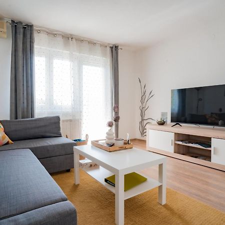 Apartman Sanda Vukovar Exterior photo